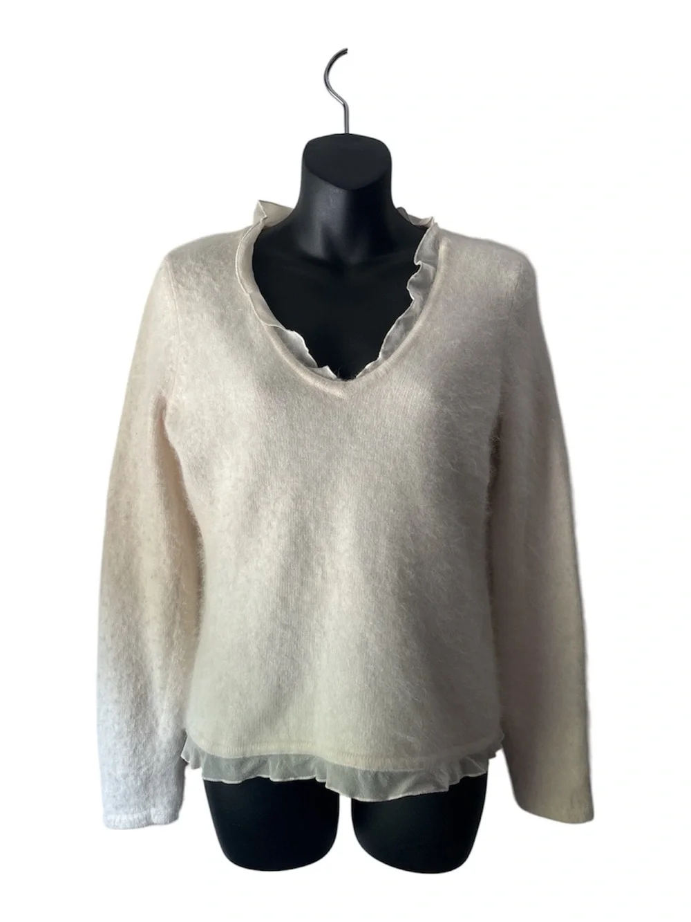 The Limited Vintage Cream V-Neck Ruffle Trim Women's Rabbit Blend Sweater Size L
